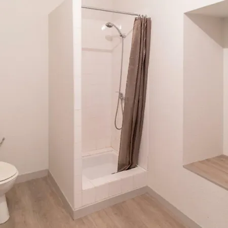 Les Bains *